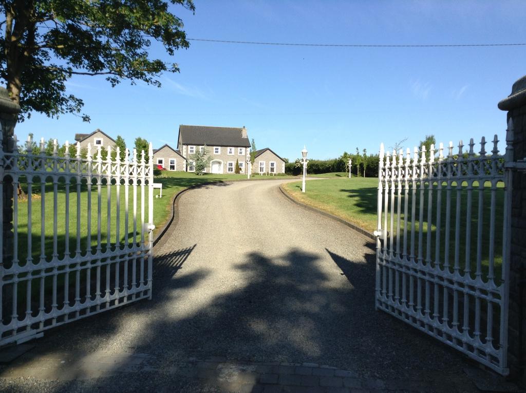 Bed and Breakfast Deeside Manor Stabannan Exterior foto